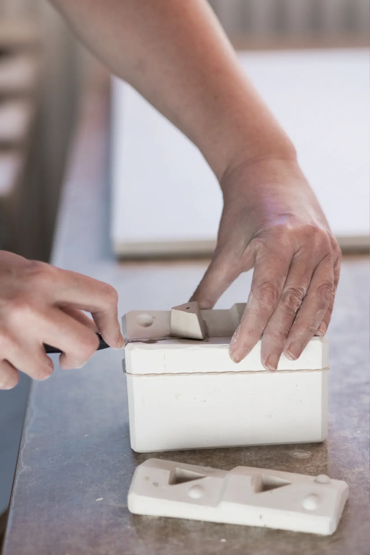 Lití do sádrových forem